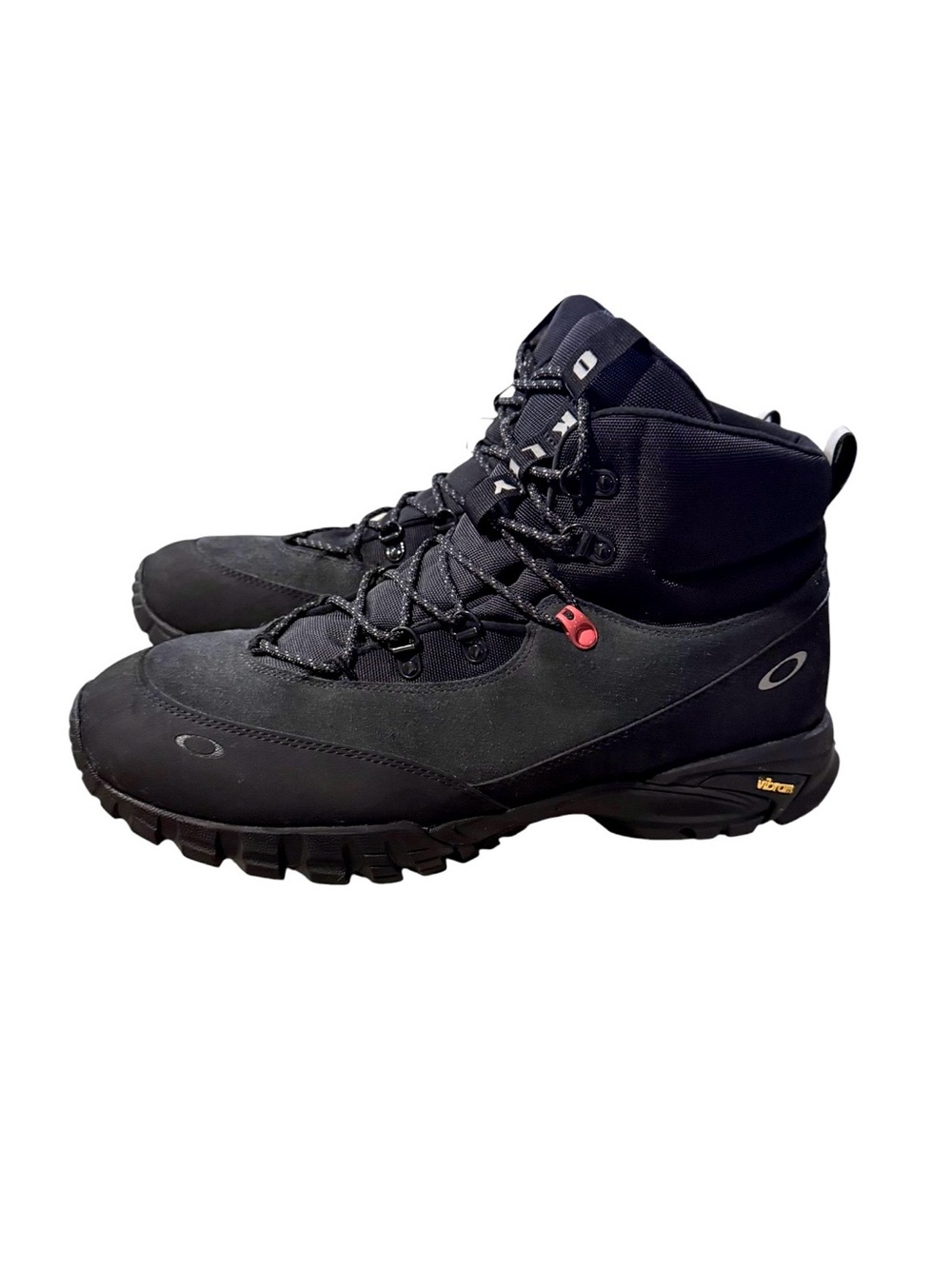 Oakley Men’s Vertex Suede & Cordura Vibram Sole Hiking Boots FOF100351X